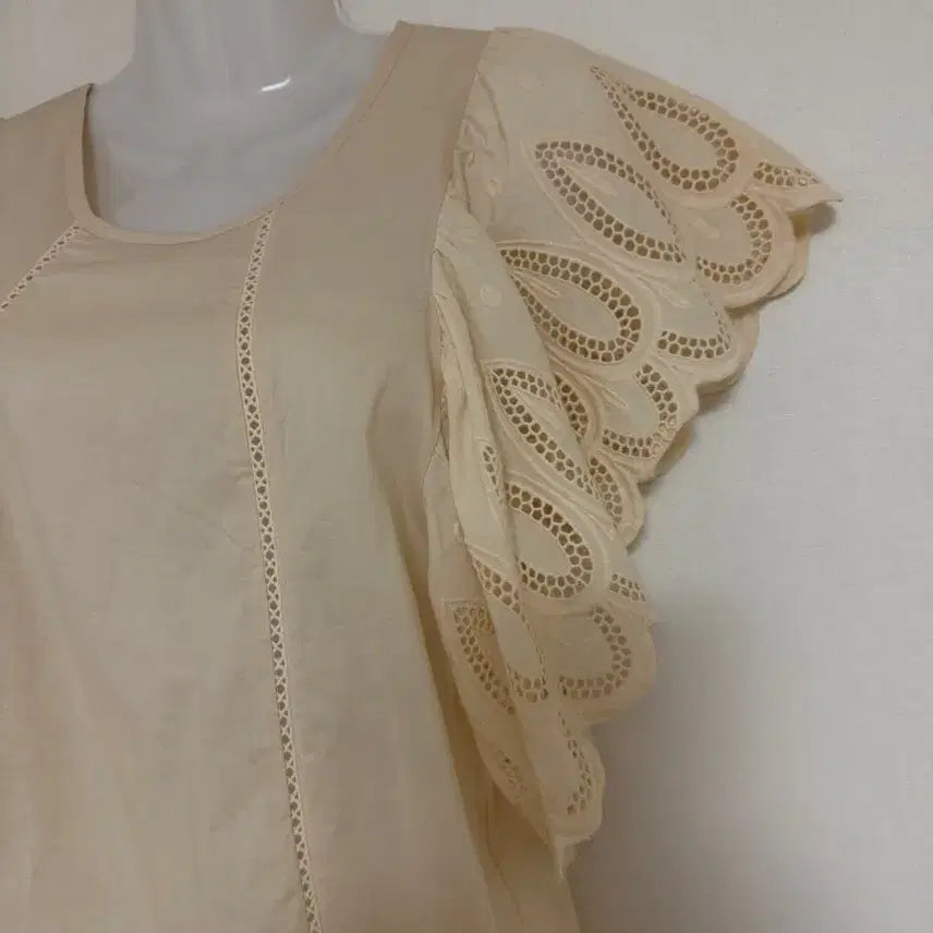 [BUNJANG] Olive Lace Point Shirt / OLIVE레이스포이트 셔츠