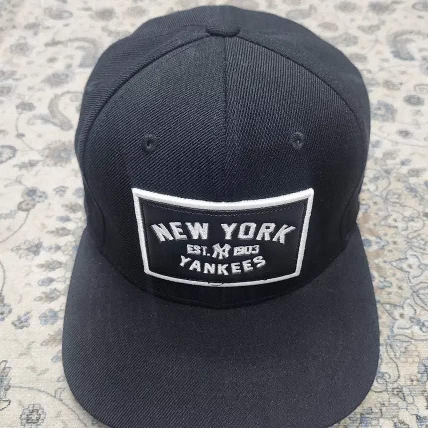 [BUNJANG] MLB New York Yankees Black Snapback Cap / MLB 뉴욕 양키스 블랙 스냅백 F