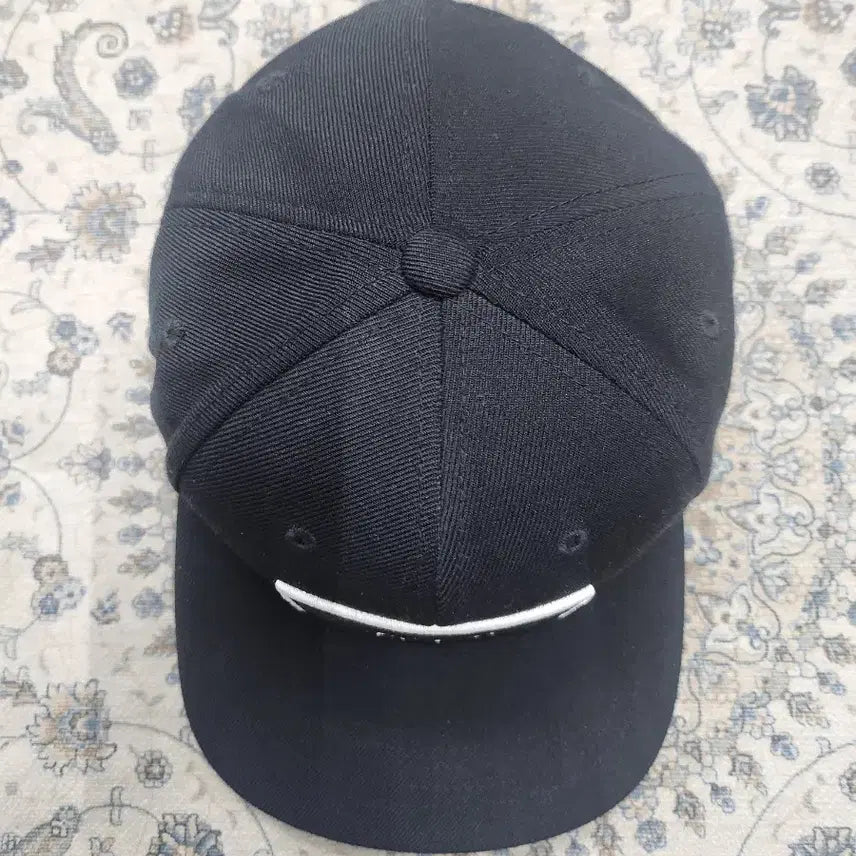 [BUNJANG] MLB New York Yankees Black Snapback Cap / MLB 뉴욕 양키스 블랙 스냅백 F