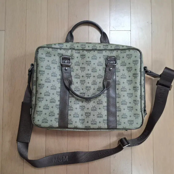 [BUNJANG] MCM Briefcase / MCM 서류가방(브리프케이스)