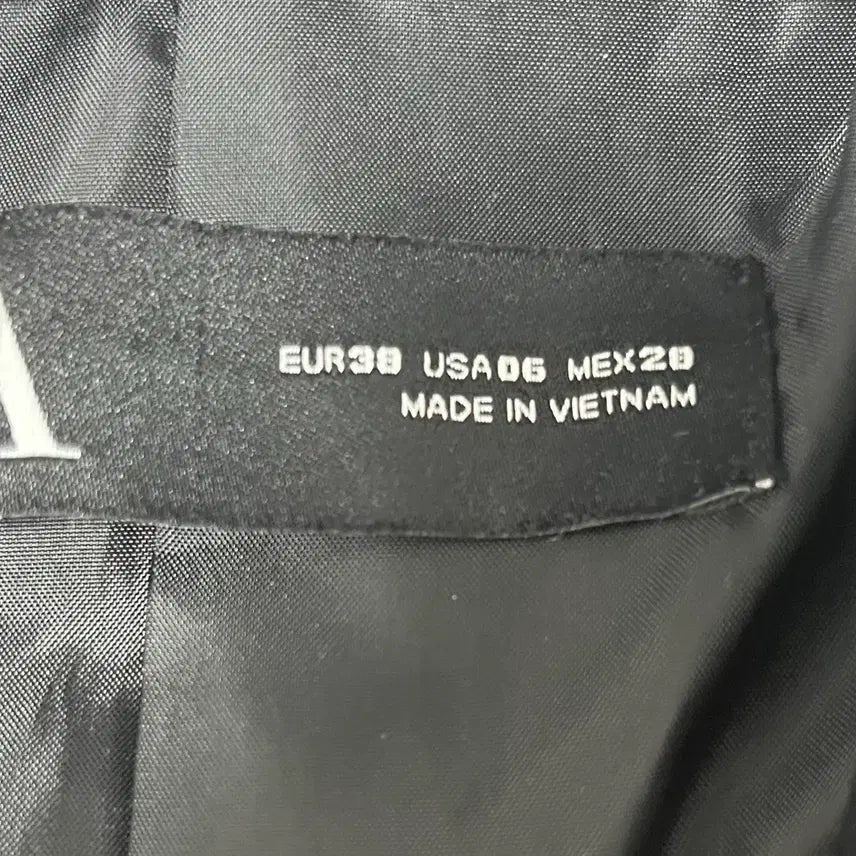 [SOLD OUT] 자라 ZARA 싱글 재킷 2회착용 상태좋음
