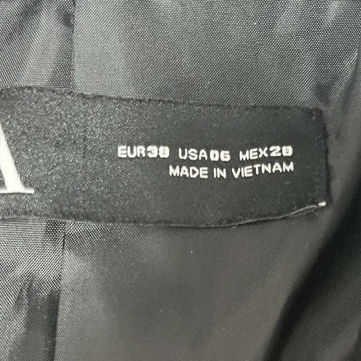 [SOLD OUT] 자라 ZARA 싱글 재킷 2회착용 상태좋음