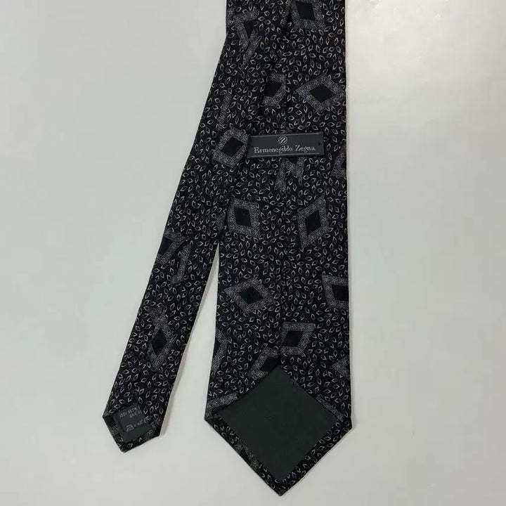 [BUNJANG] Ermenegildo Zegna Silk Necktie / 에르메네질도제냐 정품 명품 넥타이