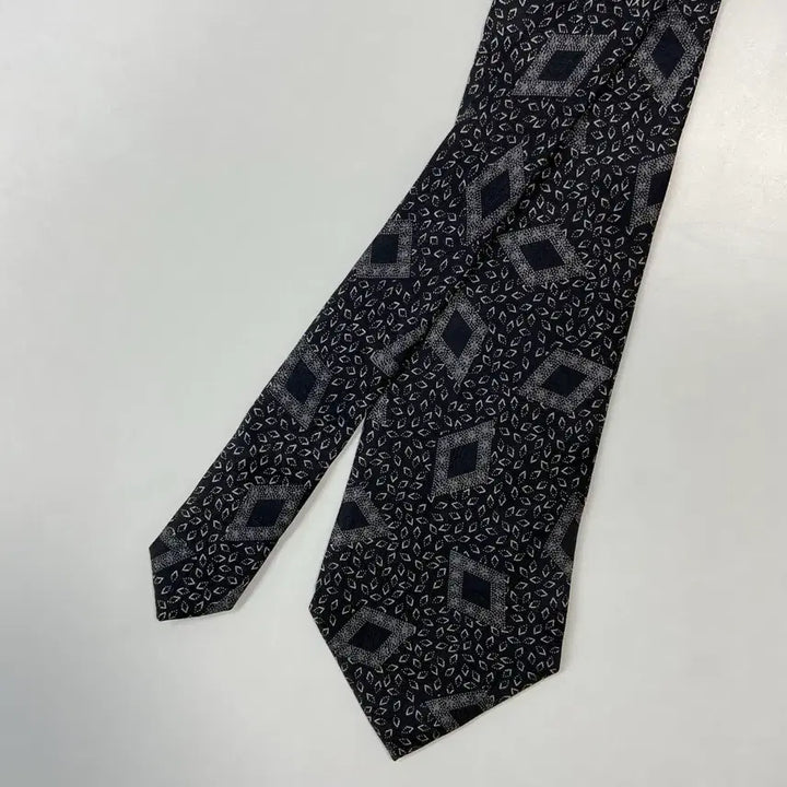 [BUNJANG] Ermenegildo Zegna Silk Necktie / 에르메네질도제냐 정품 명품 넥타이