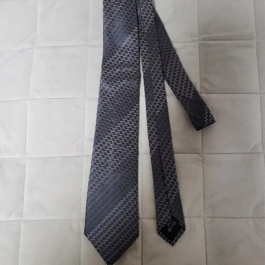 [BUNJANG] Ermenegildo Zegna Silk Tie / 에르메질도 제냐 넥타이