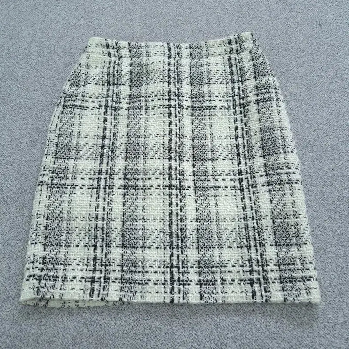 [BUNJANG] Missso Tweed Skirt / 165/70A 미쏘 트위드 치마 | B