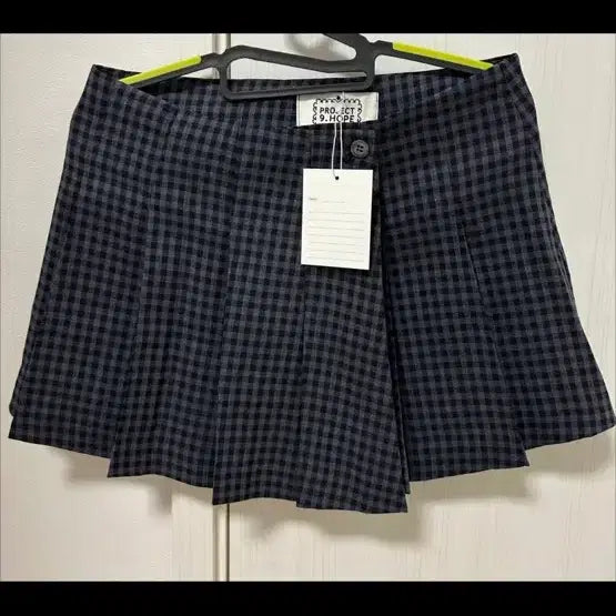 [BUNJANG] Kim Ah-hop Check Wrap Skirt (Gray) / [새상품]김아홉 체크 랩 스커트 (gray)