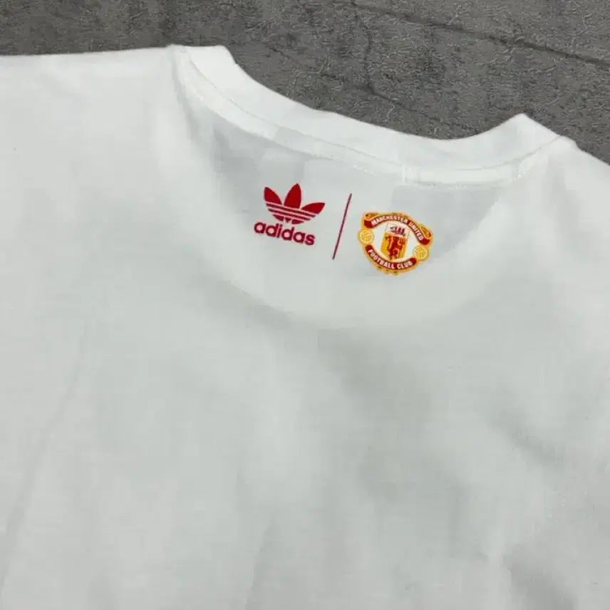 [BUNJANG] Adidas Manchester United Old Trafford T-Shirt / 아디다스 맨유 반팔