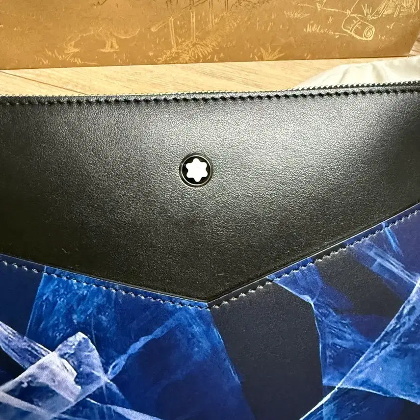 [BUNJANG] Montblanc Authentic Leather Clutch Bag Crossbody / 몽블랑 정품 클러치백 (크로스백 가능) 새제품
