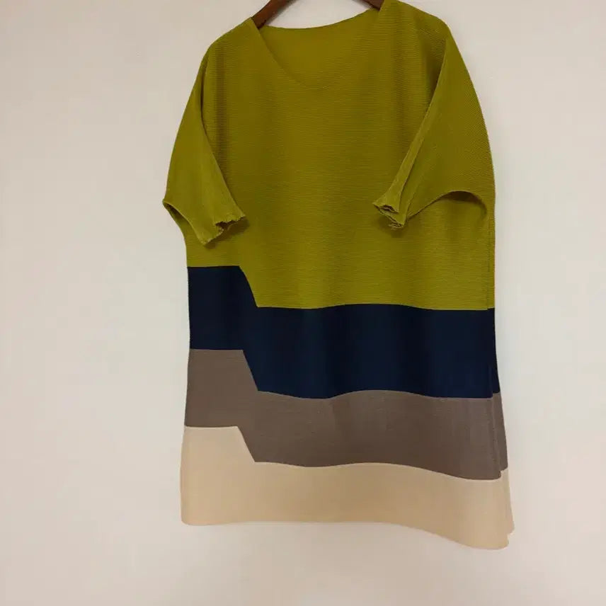 [BUNJANG] Pleated Fabric Long Shirt Dress / 플리츠 원단 롱셔츠겸원피스