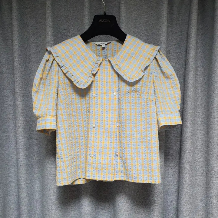 [BUNJANG] On&amp;On Check Seersucker Short-Sleeve Blouse (S-M) / on&amp;on온앤온 체크 세일러카라 시어서커 반팔블라우스 s~m