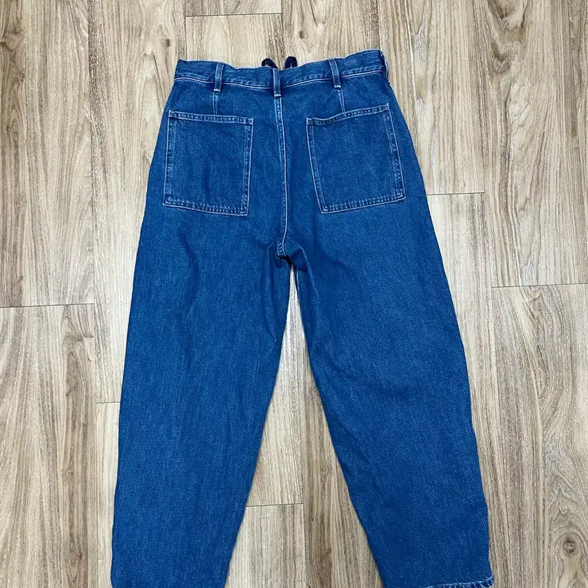 [BUNJANG] Uniqlo Balloon Fit Jeans (30-33) / 유니클로 벌룬 청바지 30~33