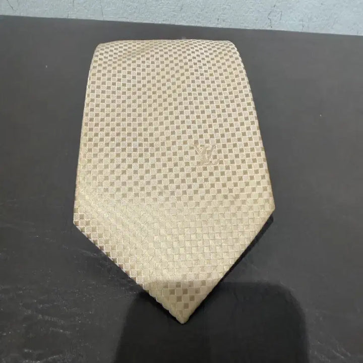 [BUNJANG] Louis Vuitton Silk Necktie / 루이비통 실크 넥타이