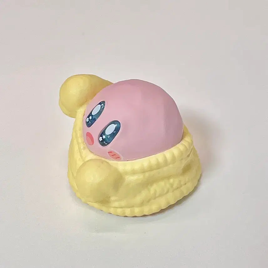 [BUNJANG] Kirby Cozy Sweater Figure Gacha (Sealed) / (미개봉)별의 커비 포근포근 누쿠누쿠 피규어 가챠 스웨터 커비