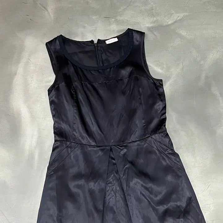 [BUNJANG] Max Mara Sleeveless Dress / 막스앤코 슬리브리스 원피스 y16520
