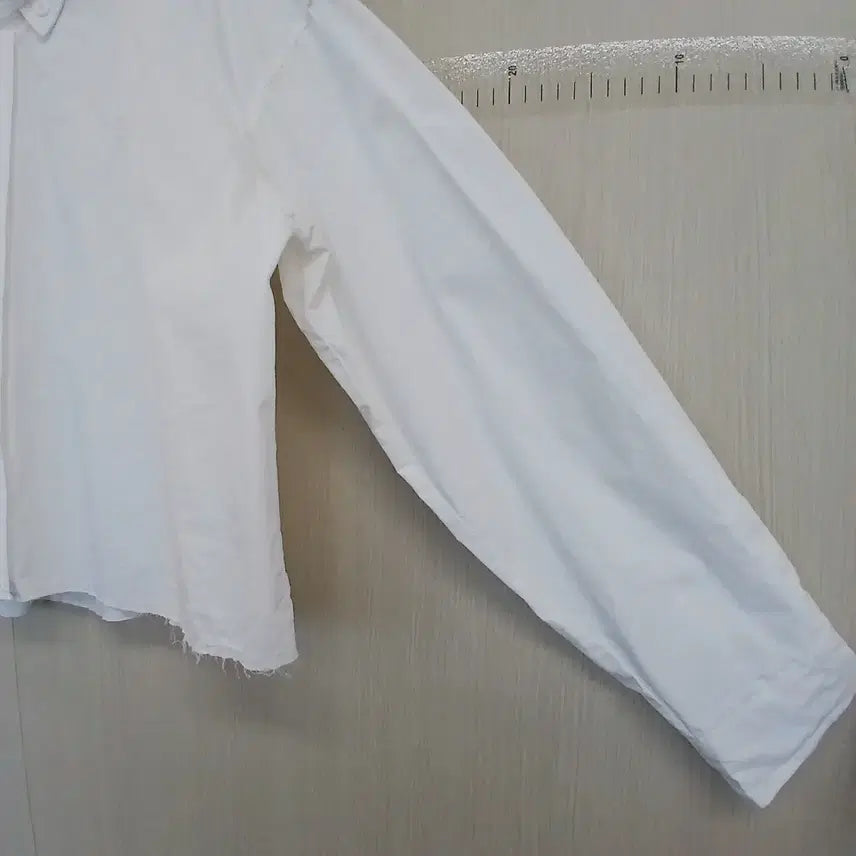 [BUNJANG] White Cropped Long Sleeve Shirt / 화이트 크롭 긴팔 셔츠