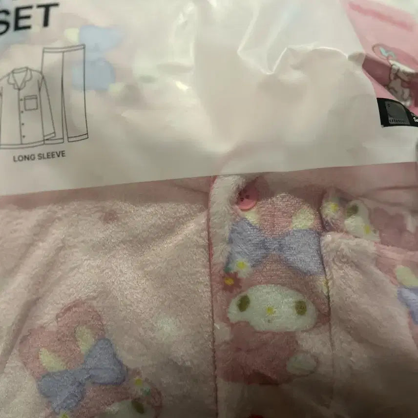 [BUNJANG] Sanrio My Melody Sleep Pajama Set / 새옷)스파오 산리오 마이멜로디 수면파자마(M/L/Xl)