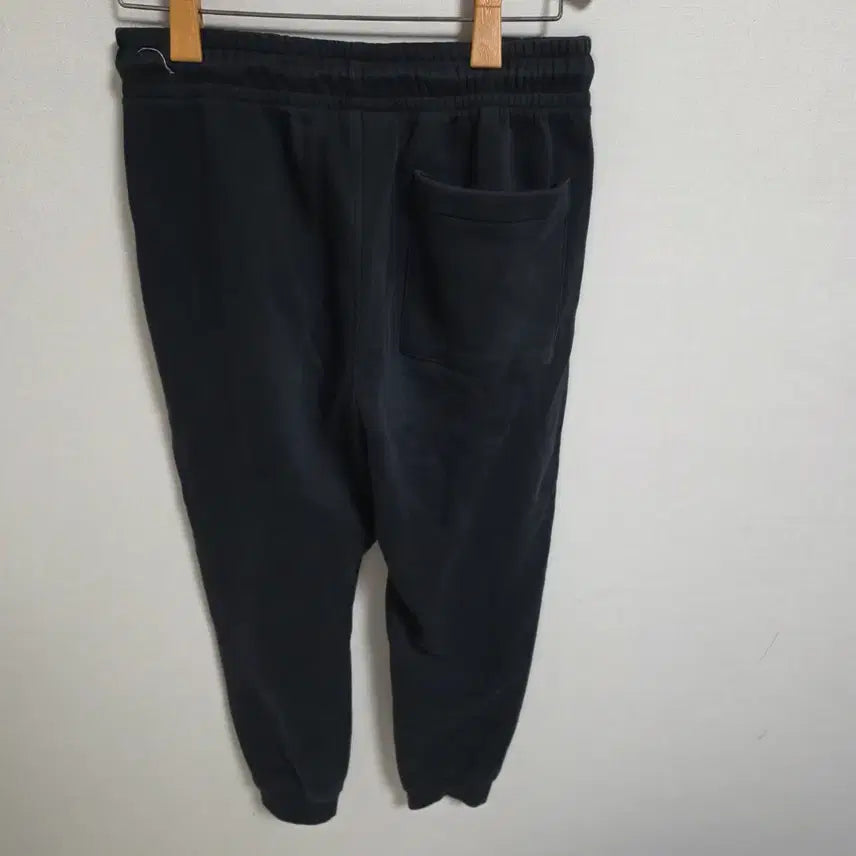[BUNJANG] Nike Jordan Essentials Fleece Sweatpants Black (M) / [나이키코리아 정품] 조던 에센셜 플리스 스웻팬츠 블랙 (M/80)