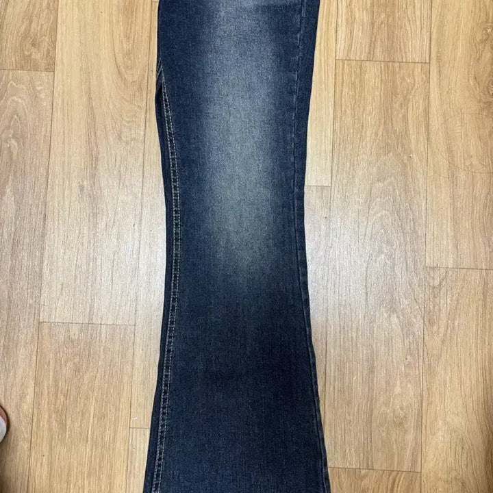 [BUNJANG] Bootcut Trousers / 부츠컷 팔아요