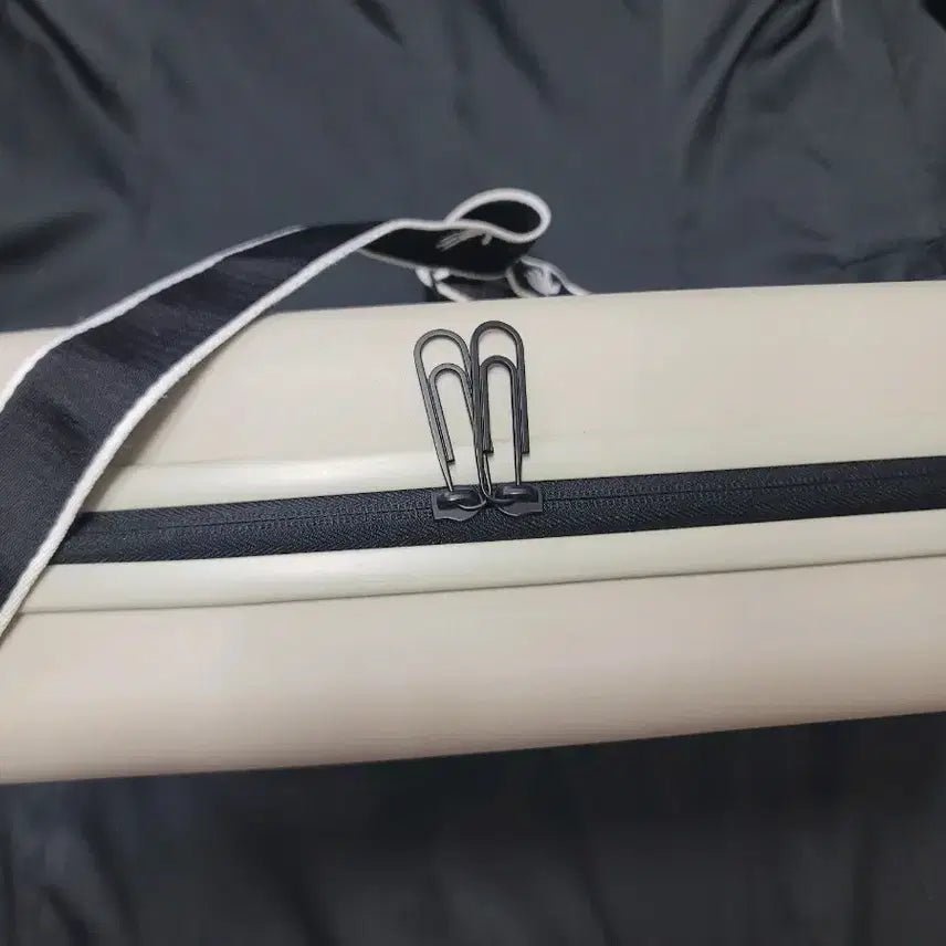 [BUNJANG] Off-White Crossbody Shoulder Bag / 오프화이트 크로스백 숄더백