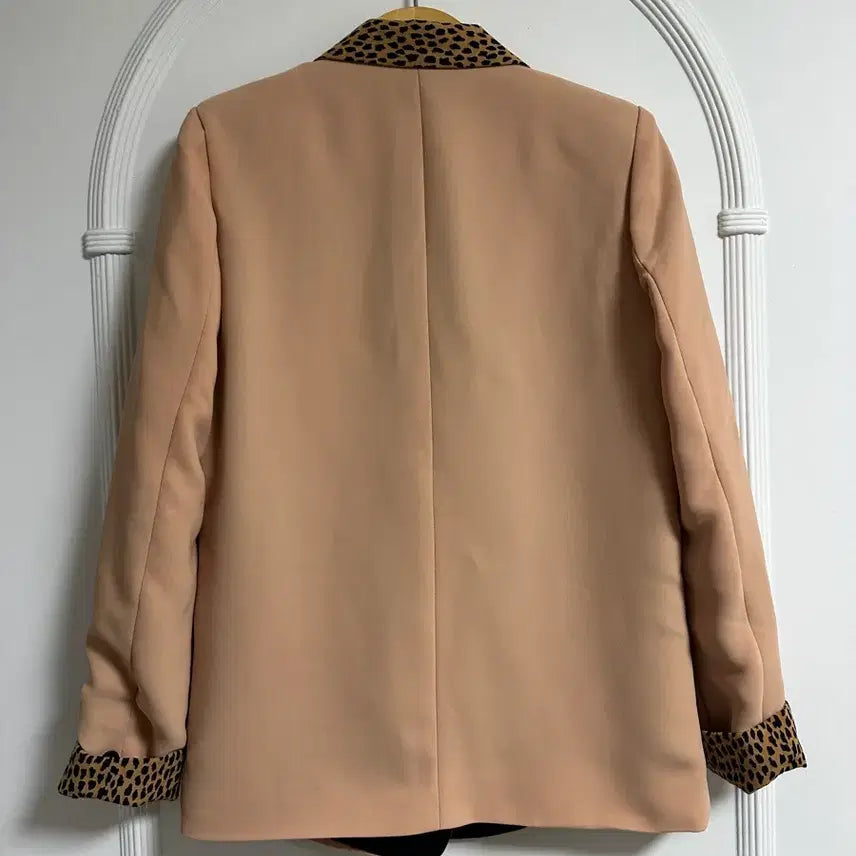 [BUNJANG] Leopard Print Accent Beige Women&