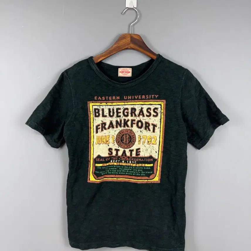 [BUNJANG] Cube Sugar Vintage Graphic T-Shirt (Size M) / 큐브 슈가 빈티지 그래픽 반팔 티셔츠 E136