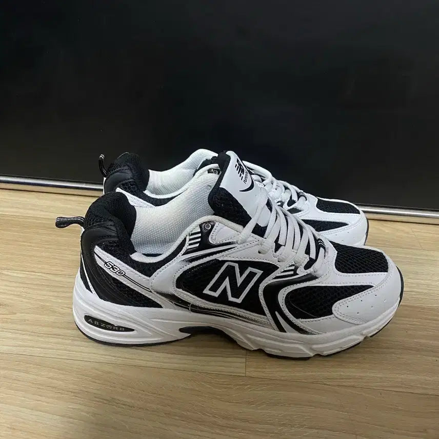 [BUNJANG] New Balance 530 White Black Sneakers / 뉴발란스 530 화이트 블랙 운동화