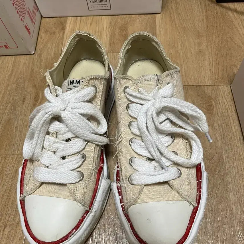 [BUNJANG] Mihara Yasuhiro Peterson Natural Flagship Store Limited Edition Sneakers (Size 42) / (초판) 미하라야스히로 피터슨 내츄럴 플래그쉽 스토어 한정 42 판매