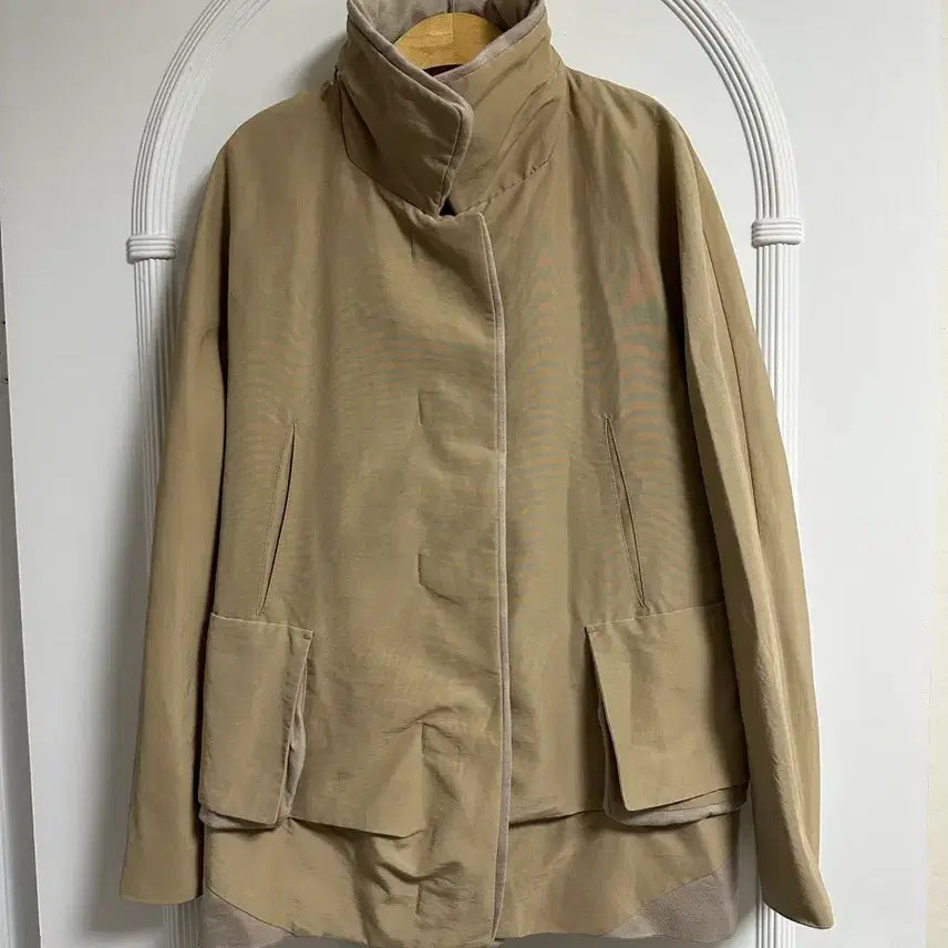 [SOLD OUT] KUHO 베이지 아우터