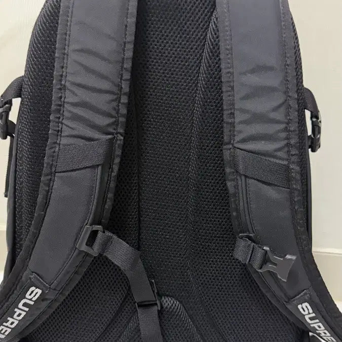 [BUNJANG] Supreme 22FW Backpack Black / 슈프림 백팩 블랙 22FW
