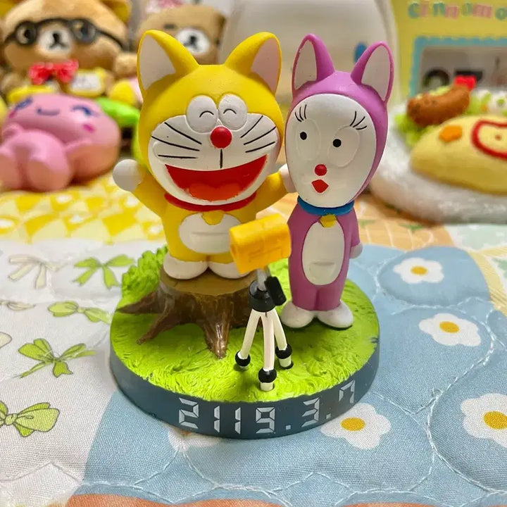 [BUNJANG] Nomoong Yellow Doraemon Figure / 노몽이 노랑 노란 도라에몽 피규어