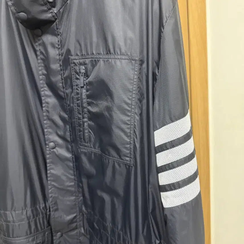 [BUNJANG] Thom Browne Black Tricolor Line Hooded Coat / 급처 정품 톰 브라운 립스탑 윈드브레이커