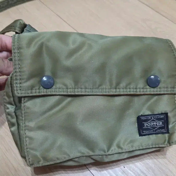 [BUNJANG] Porter Tanker Shoulder Bag Snap / 포터 탱커 숄더백 스냅