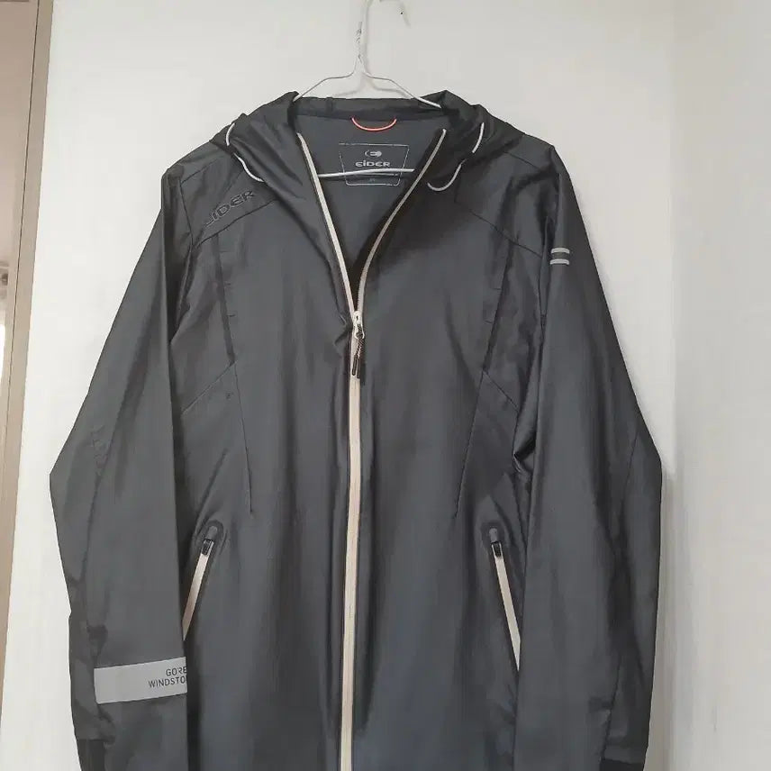 [BUNJANG] Eider Gore-Tex Windstopper Jacket (Size 100) / 아이더 고어텍스 윈드스토퍼 자켓 100