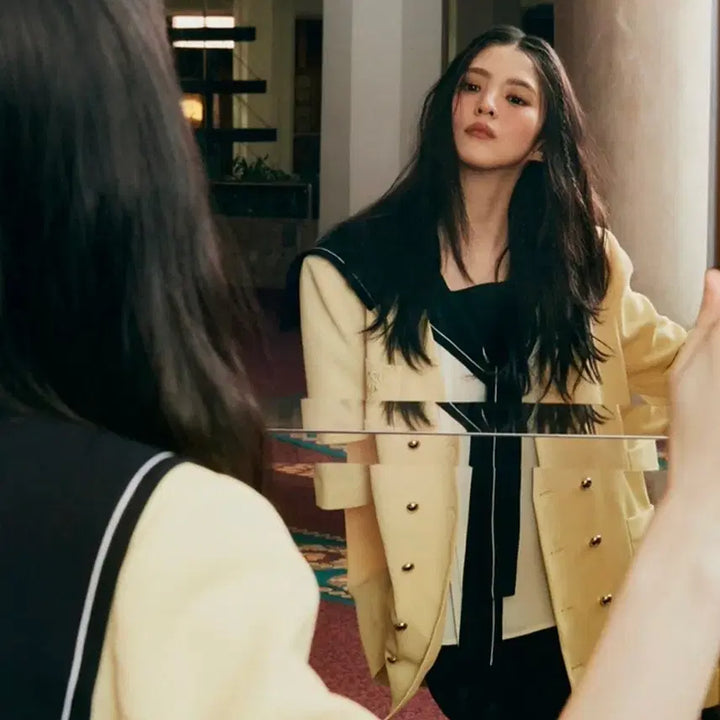 [BUNJANG] Lucky Chouette Sailor Blouse / 럭키슈에뜨 한소희 세일러 블라우스36