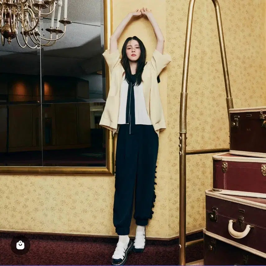 [BUNJANG] Lucky Chouette Sailor Blouse / 럭키슈에뜨 한소희 세일러 블라우스36