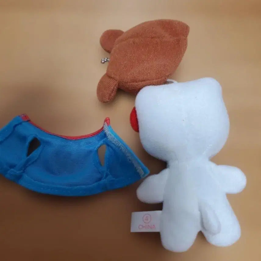 [BUNJANG] Sanrio Hello Kitty Dress-Up Doll Keychain / 산리오 헬로키티 옷 갈아입히기 인형 키티 키링