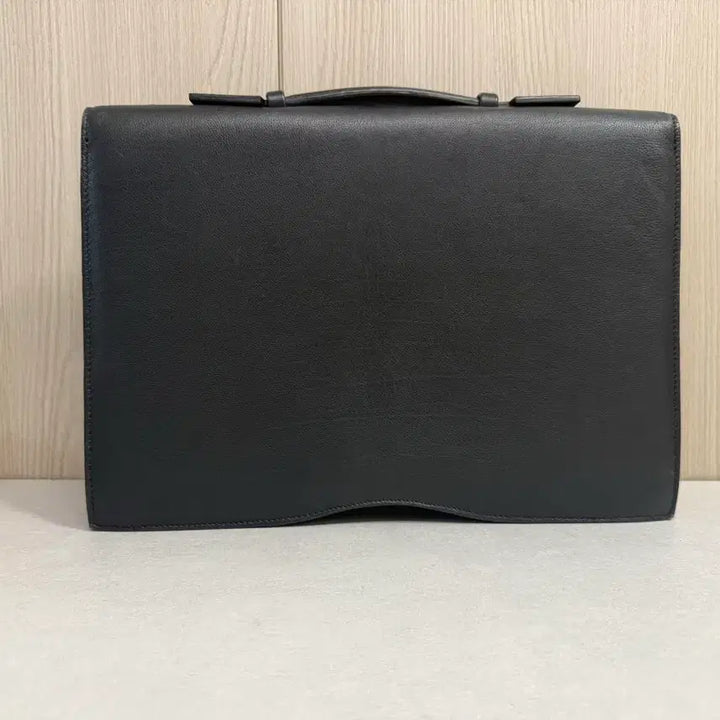 [BUNJANG] Saddler Calfskin Briefcase / Saddler 새들러 송아지가죽 브리프케이스 34/25