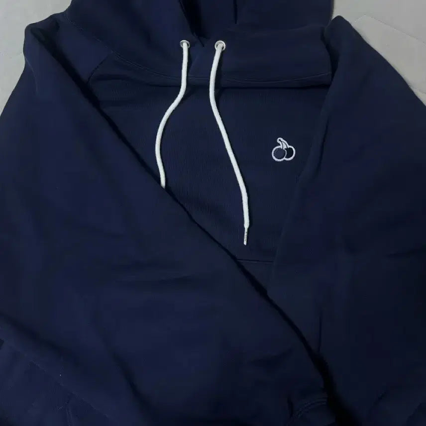 [BUNJANG] Kirsh Navy Hoodie / 키르시 후드티 네이비