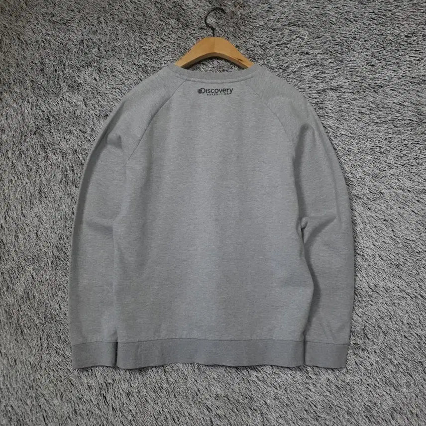 [BUNJANG] Discovery Big Logo Sweatshirt Grey / 디스커버리 빅로고 스타일 회색 맨투맨 티셔츠 2200037
