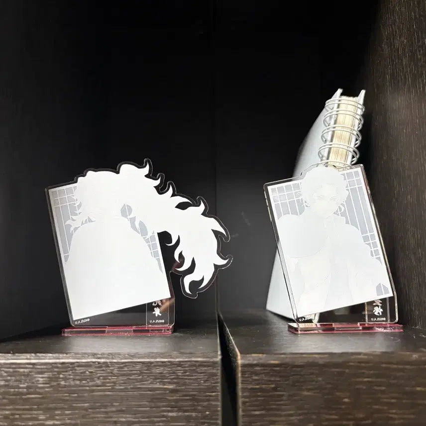 [BUNJANG] Demon Slayer Muzan &amp; Kokushibo Acrylic Stand Set / 귀멸의 칼날 아크릴스탠드 2개일괄