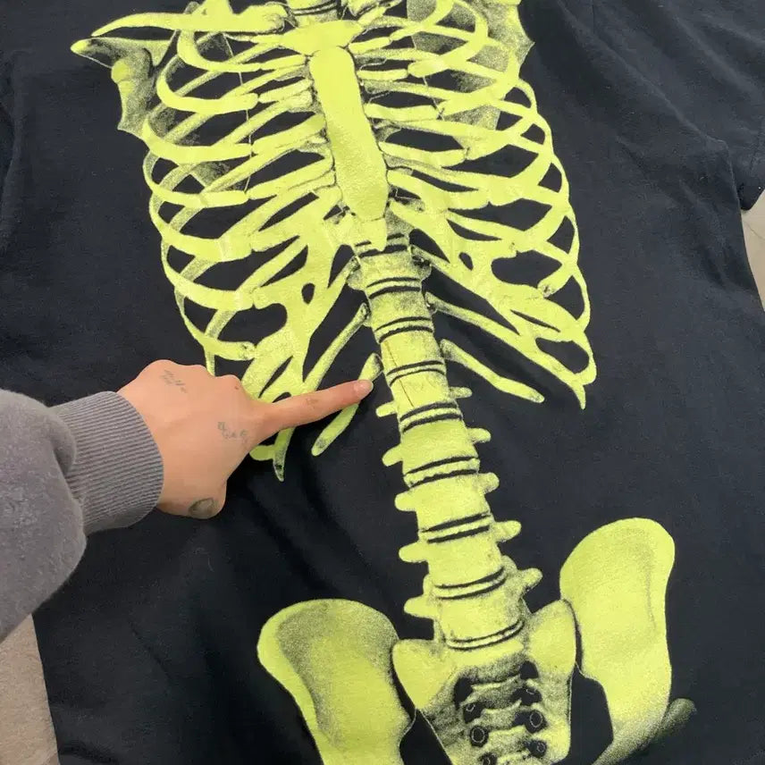 [BUNJANG] Vintage Skeleton Short Sleeve T-Shirt / 빈티지 스켈레톤 반팔 티셔츠