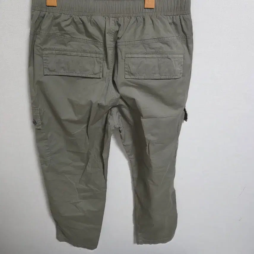 [BUNJANG] JEEP Outpocket Casual Cargo Pants Khaki Size 32 / 지프(JEEP) 아웃포켓 밴딩 카고 팬츠 (카키 / 32사이즈)