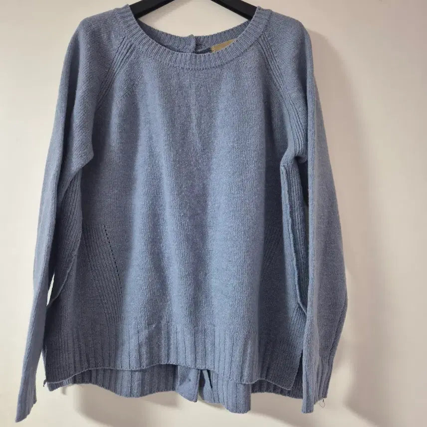 [BUNJANG] Sky Blue Reversible Button Knit Cardigan / 하늘색 리버시블 버튼 니트 가디건