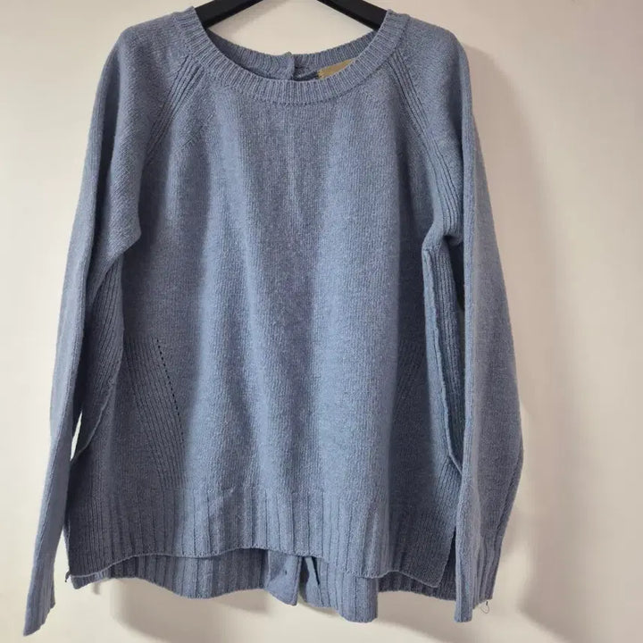 [BUNJANG] Sky Blue Reversible Button Knit Cardigan / 하늘색 리버시블 버튼 니트 가디건