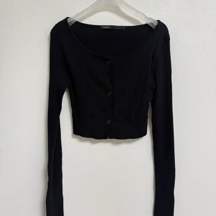 [BUNJANG] Bohemian Seoul Micro Mini Ribbed Cardigan Black / 보헤미안서울 MICRO MINI RIBBED CARDIGAN BLACK