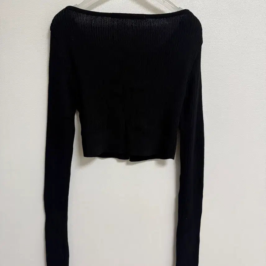 [BUNJANG] Bohemian Seoul Micro Mini Ribbed Cardigan Black / 보헤미안서울 MICRO MINI RIBBED CARDIGAN BLACK