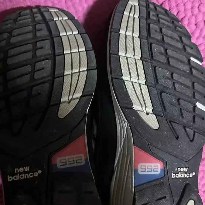 [SOLD OUT] 뉴발란스 992 블랙그레이 275