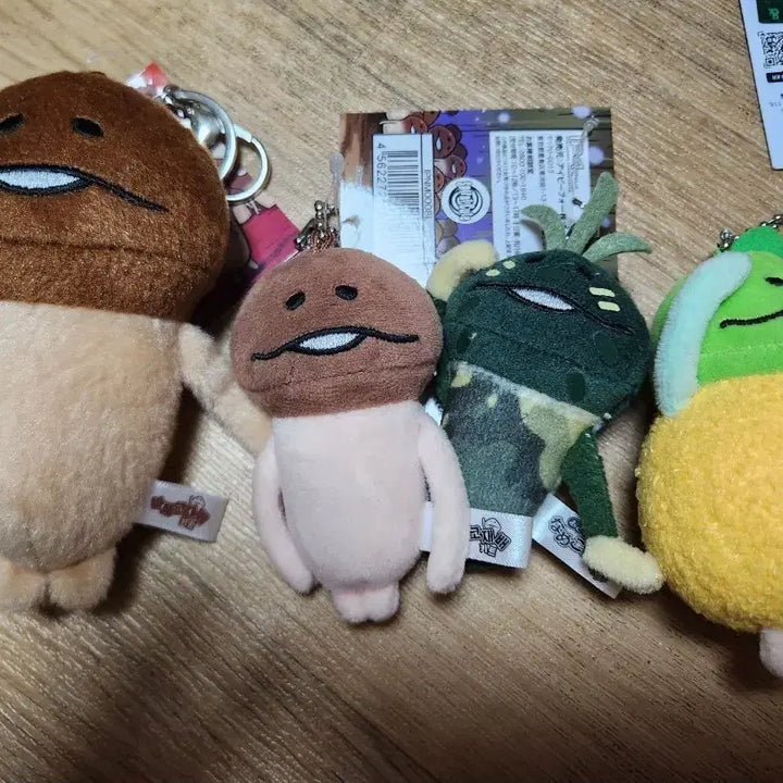 [BUNJANG] Nendoroid Nameless Mushroom (Namco) Keychain Bundle Set / 귤 나메코 키링 일반 큰 나메코 등 4개 일괄 판매