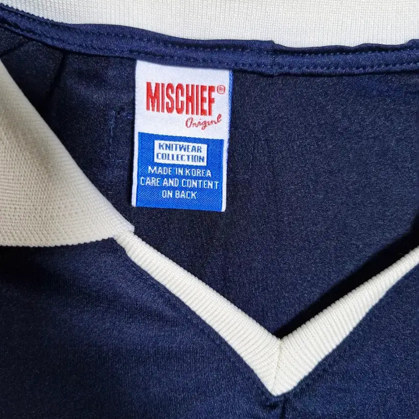 [BUNJANG] MSCHF Lycra Navy Collar Long Sleeve / 미스치프 라이크라 네이비 카라넥 롱 슬리브